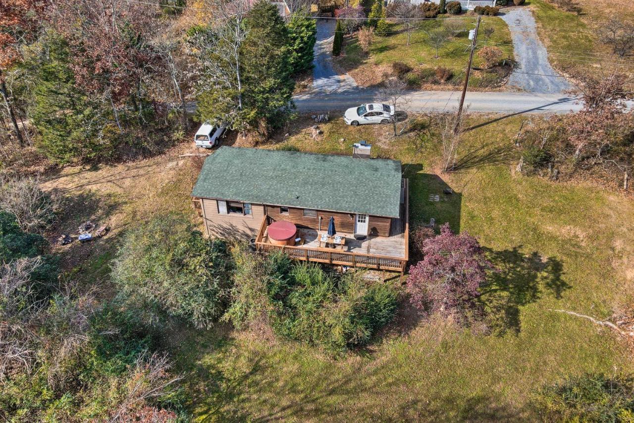 Calming Shenandoah Valley Cabin With Hot Tub! Vila Luray Exterior foto